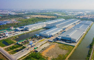 WHA Mega Logistics Center (Chonlaharnpichit Km.4)